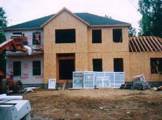 5 Carriage Ests, Oxford, CT 06478