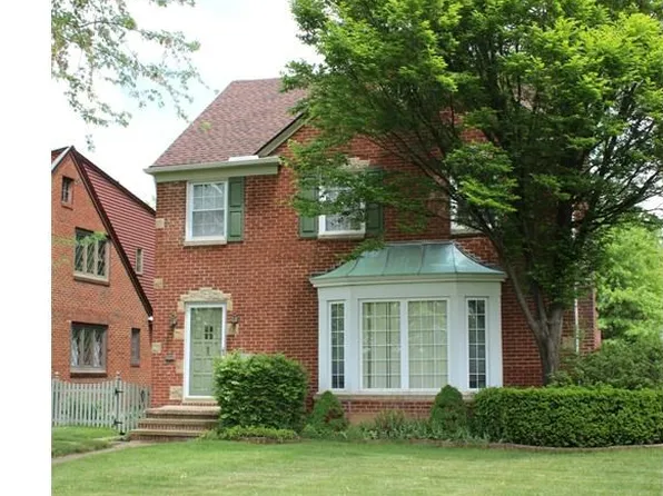 3149 Rocky River Dr, Cleveland, OH 44111