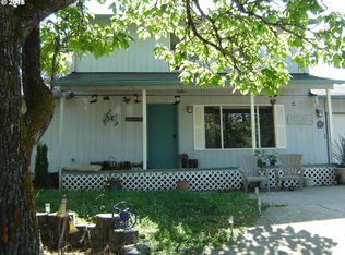 240 SW Medford Ave, Roseburg, OR 97471