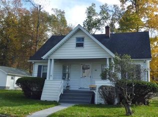 14 Intervale Rd, Livingston, NJ 07039