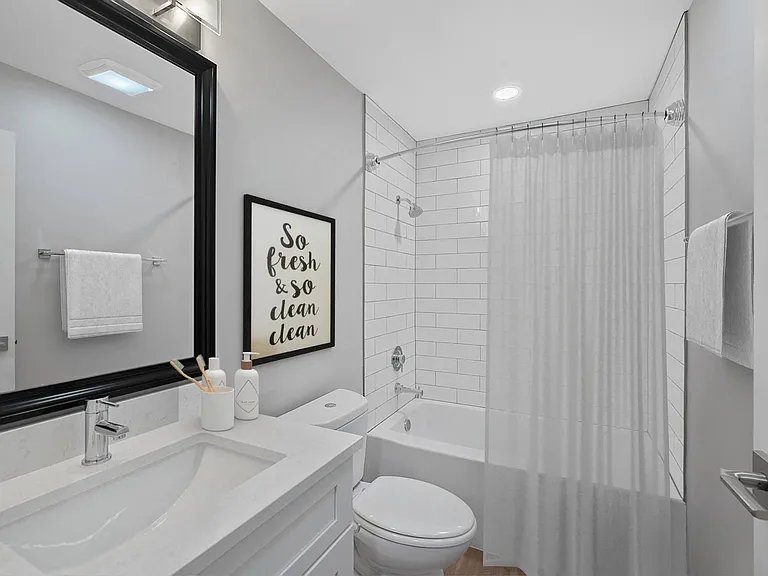 Indian Creek Apartments and Townhomes — Photo 133