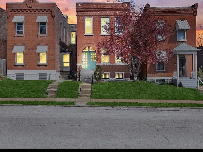 3443 Keokuk St — Photo 1