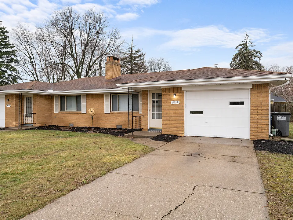 5853 Benalex Dr