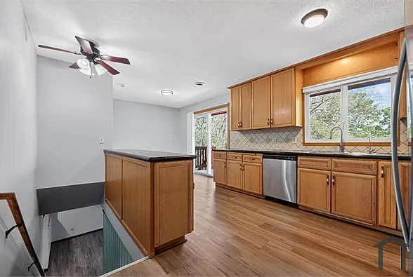 16310 Lake Ridge Dr — Photo 10