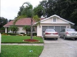 708 Pinewalk Dr, Brandon, FL 33510