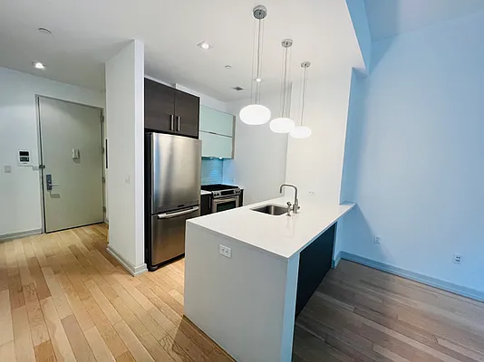 Rented by Living Quest Real Estate Inc. | media 21