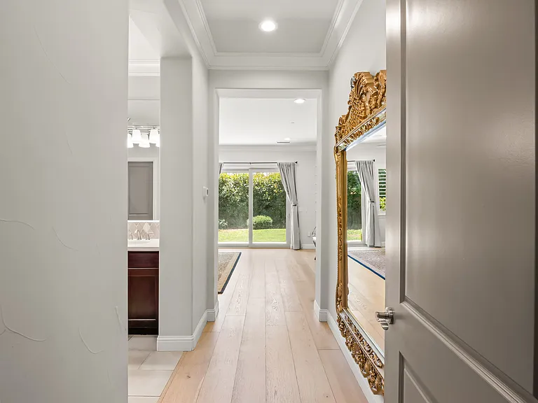 11865 N Ridgeway Dr — Photo 29