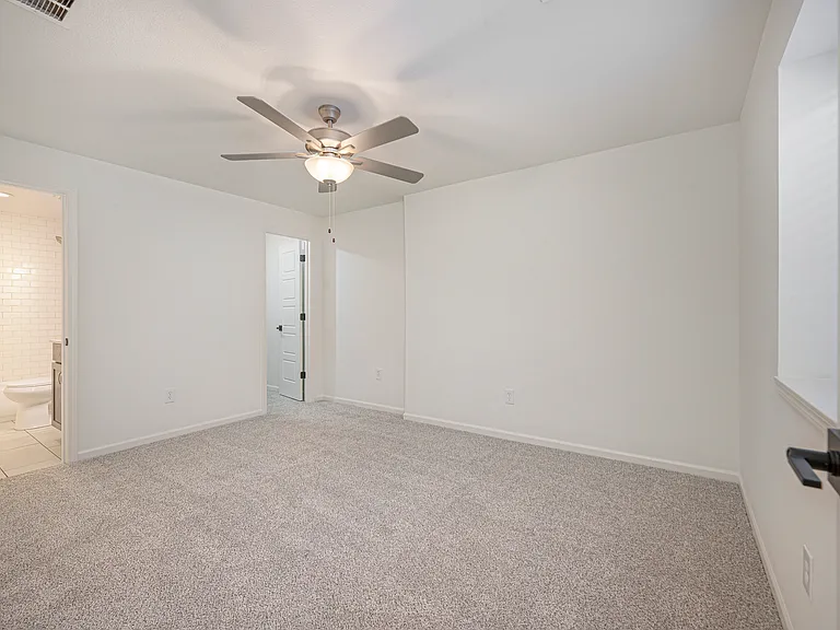 15813 Riley St — Photo 16