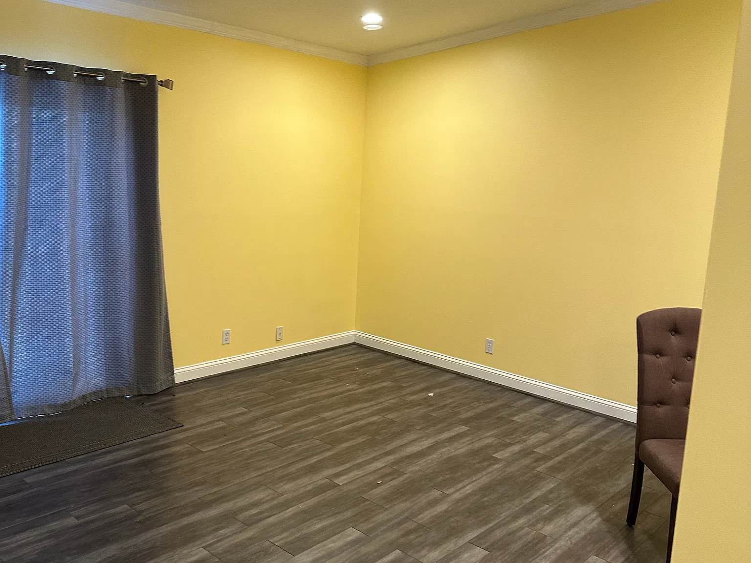 1114 Arlynn Ln — Photo 4