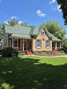 123 W Maple St, Franklin Grove, IL, 61031