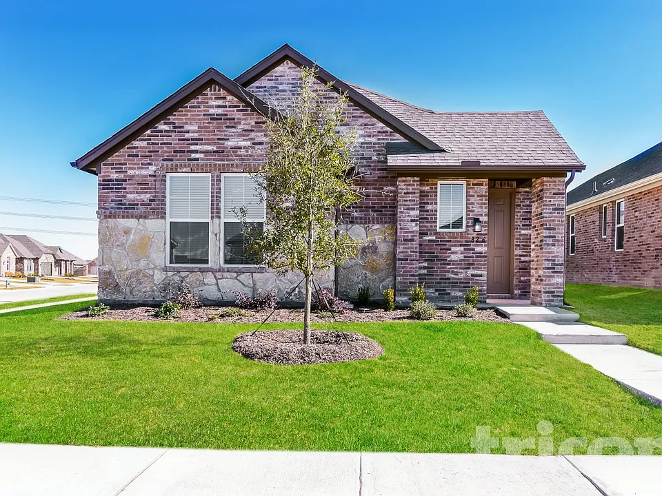 8216 Howell Oak Dr