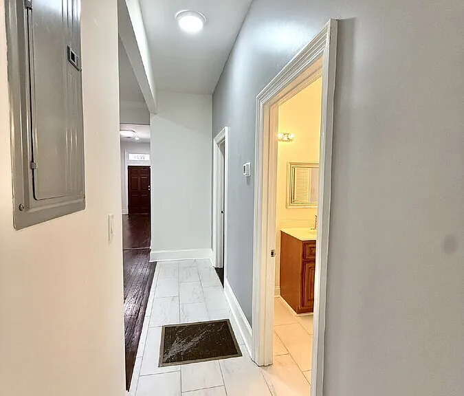 2235 Whitaker St — Photo 14