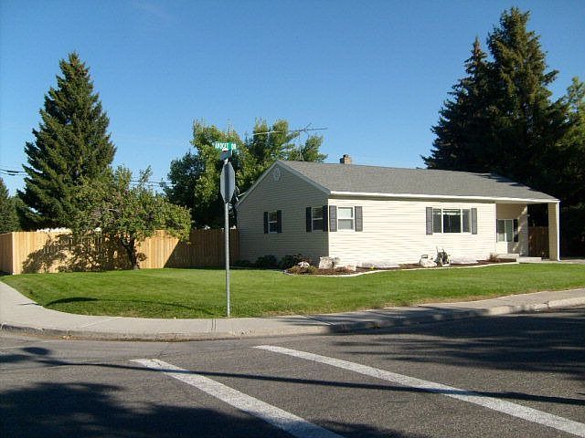 1st image of 2205 S Avocet Dr