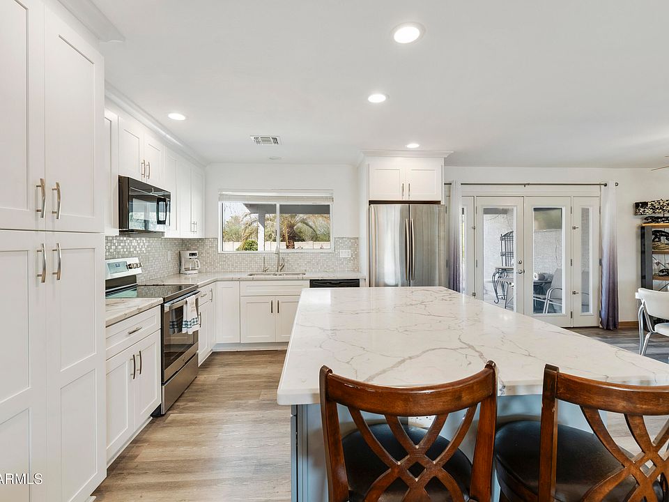 1st image of 1028 S 78TH Street