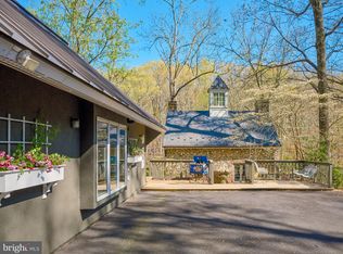 7059 Ely Rd, New Hope, PA 18938