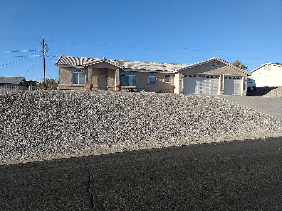 1st image of 3385 Fountain Palm Dr