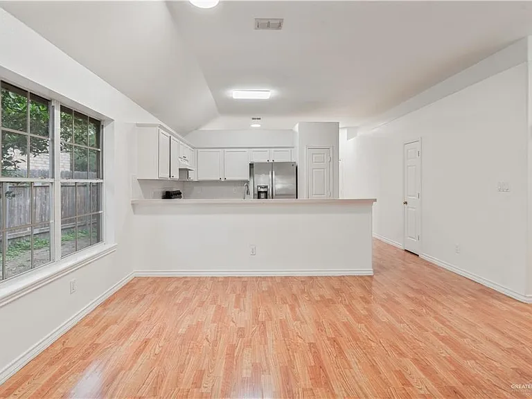 1013 N 47th St — Photo 6