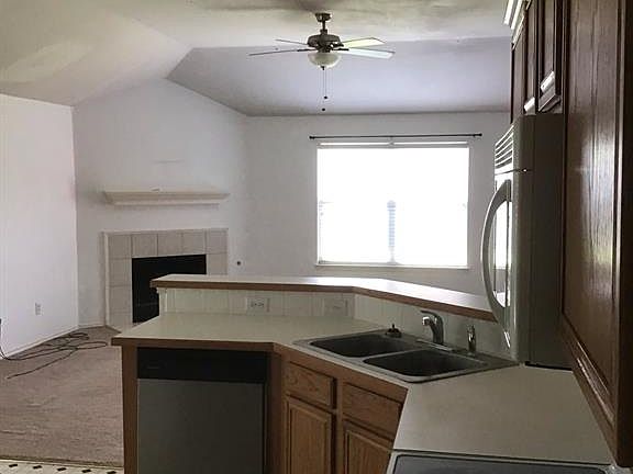 3rd image of 11709 Pinyon Pine Dr