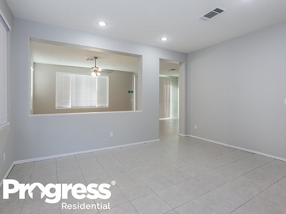 4th image of 4465 Oberlander Ave
