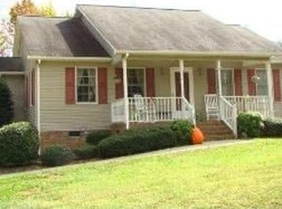 1318 Twin Creek Rd, Asheboro, NC 27205
