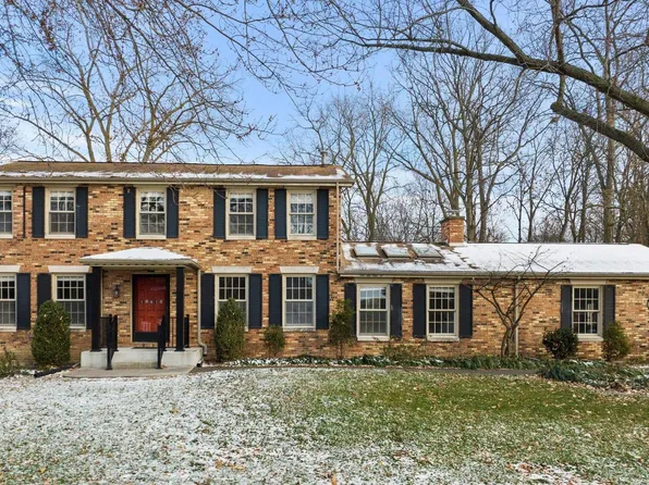 10610 Pine Mills Rd, Fort Wayne, IN 46845