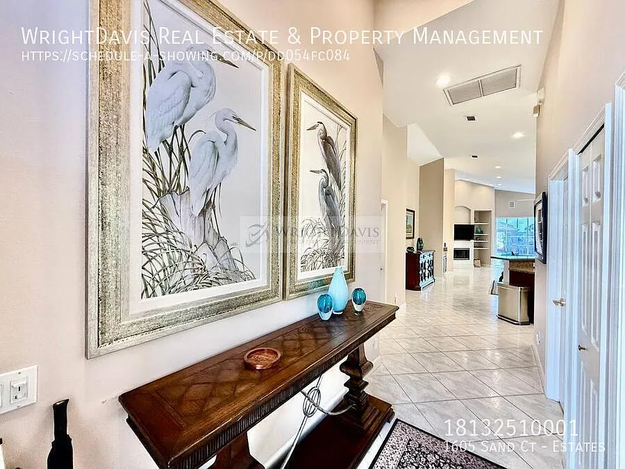 Fully furnished 3/2 in The Moorings of Sand Key — Photo 4