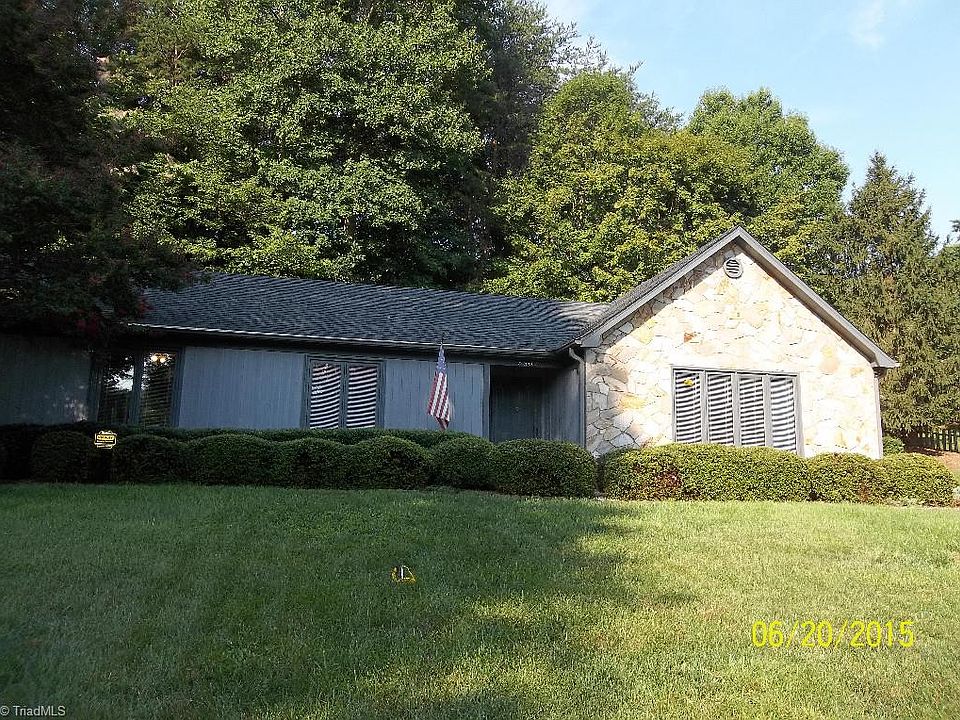 1st image of 3807 Bardwell Pl