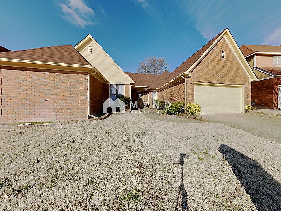1st image of 6768 Devenshire Ln