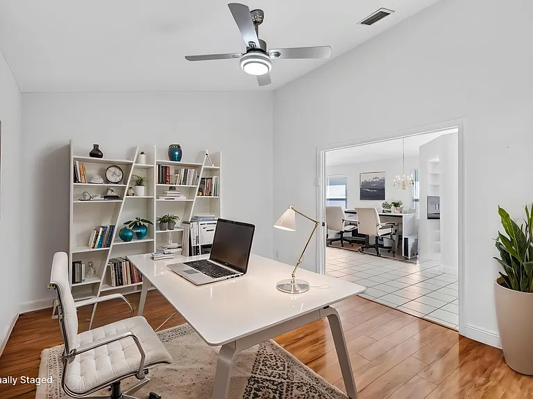 5225 Brookview Dr — Photo 14