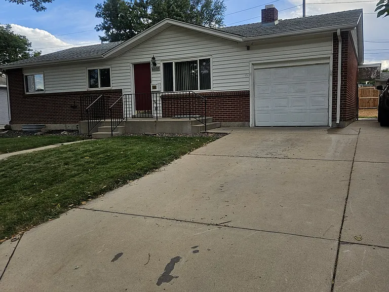 6280 Johnson Way — Photo 2