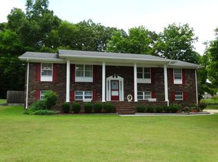 68 General Johnson Rd, Fort Oglethorpe, GA 30742