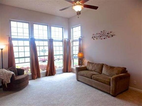 4th image of 3822 Rushgrove Dr