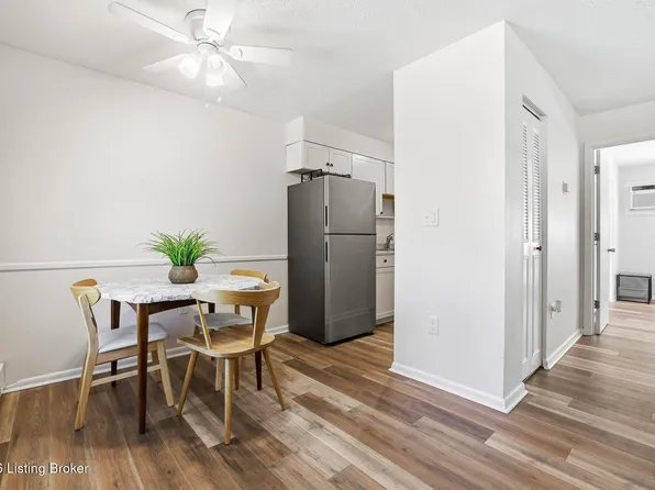 4501 S 6th St APT 44, Louisville, KY 40214
