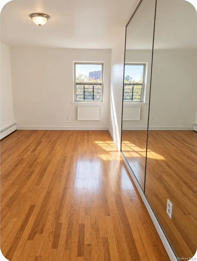 4 bed, 2.0 bath, 1260 sqft, $4,000 — Photo 4