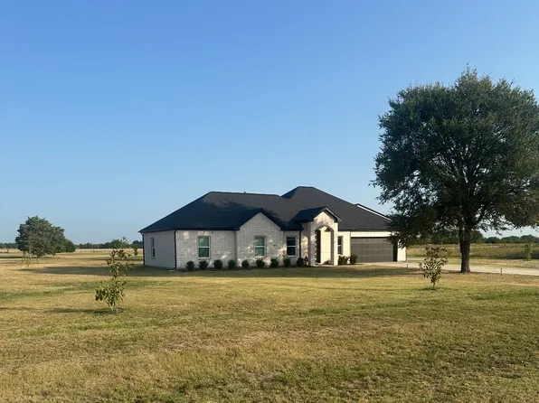 497 Private Road 7413, Wills Pt, TX 75169