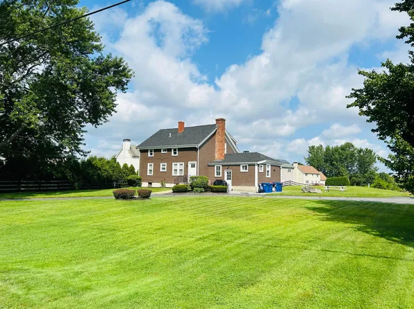 86 Greenwood Ave #2, Seekonk, MA 02771