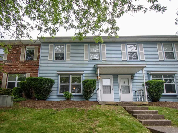 241 Pheasant Run Dr, Blacksburg, VA 24060