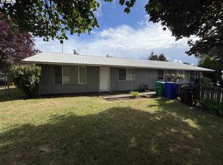 1760 SE 9th St, Gresham, OR 97080