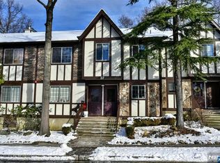 3707 Mark Twain Way, Mahwah, NJ 07430