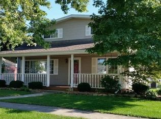 264 W Walnut St, Herscher, IL 60941