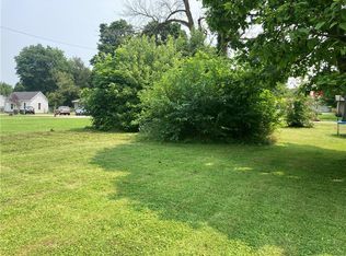314 Elm St, Hope, IN 47246