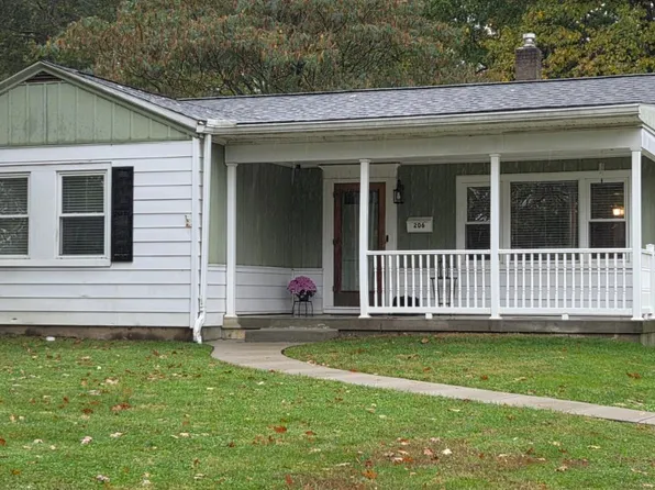 206 Farragut Rd, Cincinnati, OH 45218