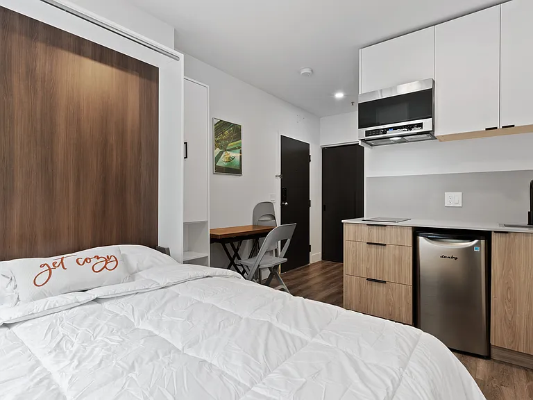 455 Abbott St — Photo 18