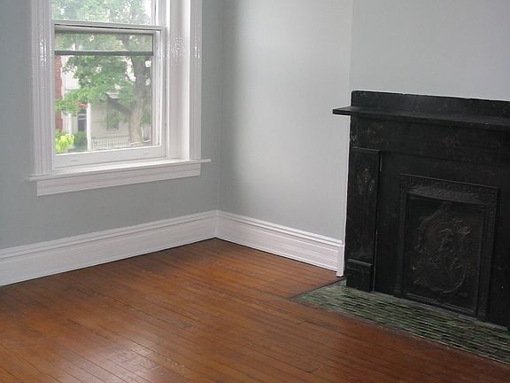 2nd image of 2102 Stuart Ave #2