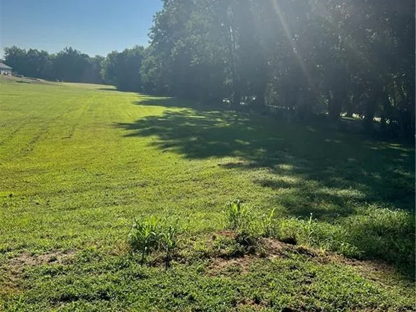 26503 E Atherton Sibley Rd, Sibley, MO 64088