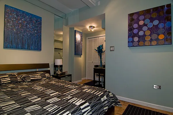 Rented by Sterling Holdings | media 34