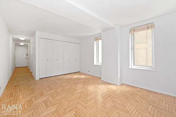 Rented by Keller Williams NYC | media 7