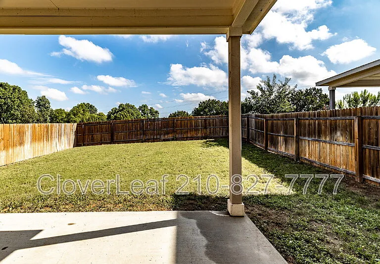 255 Kinsley Way — Photo 32