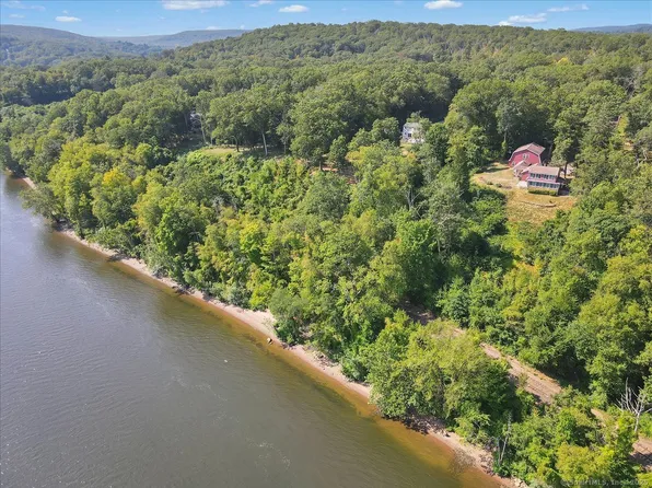 50 Dublin Hill Road, Haddam, CT 06441