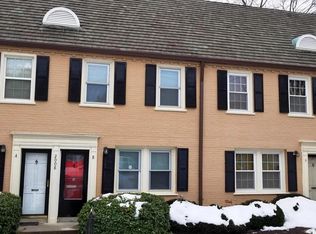 2008 37th St SE UNIT B, Washington, DC 20020